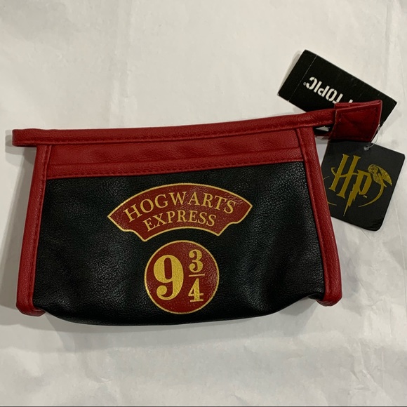 HARRY POTTER HOGWARTS PLATFORM 9 3/4 MAKEUP BAG! - Picture 3 of 11
